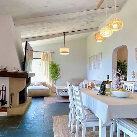 The Cliffs - Vue De Pantin Holiday home Valdovino