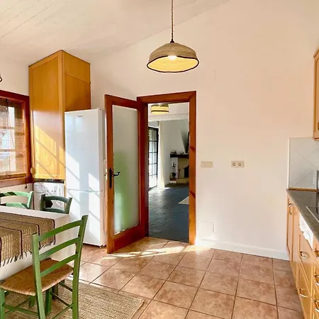 The Cliffs - Vue De Pantin *