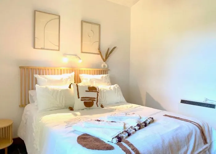 The Cliffs - Vue De Pantin Valdoviño