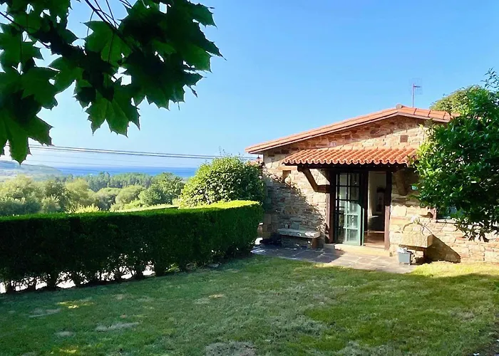 The Cliffs - Vue De Pantin Valdoviño