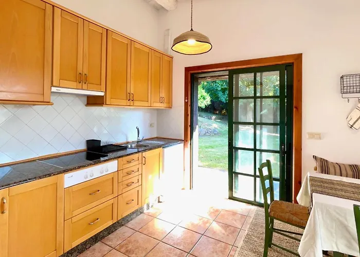 The Cliffs - Vue De Pantin *